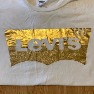 Gold Levi’s shirt
